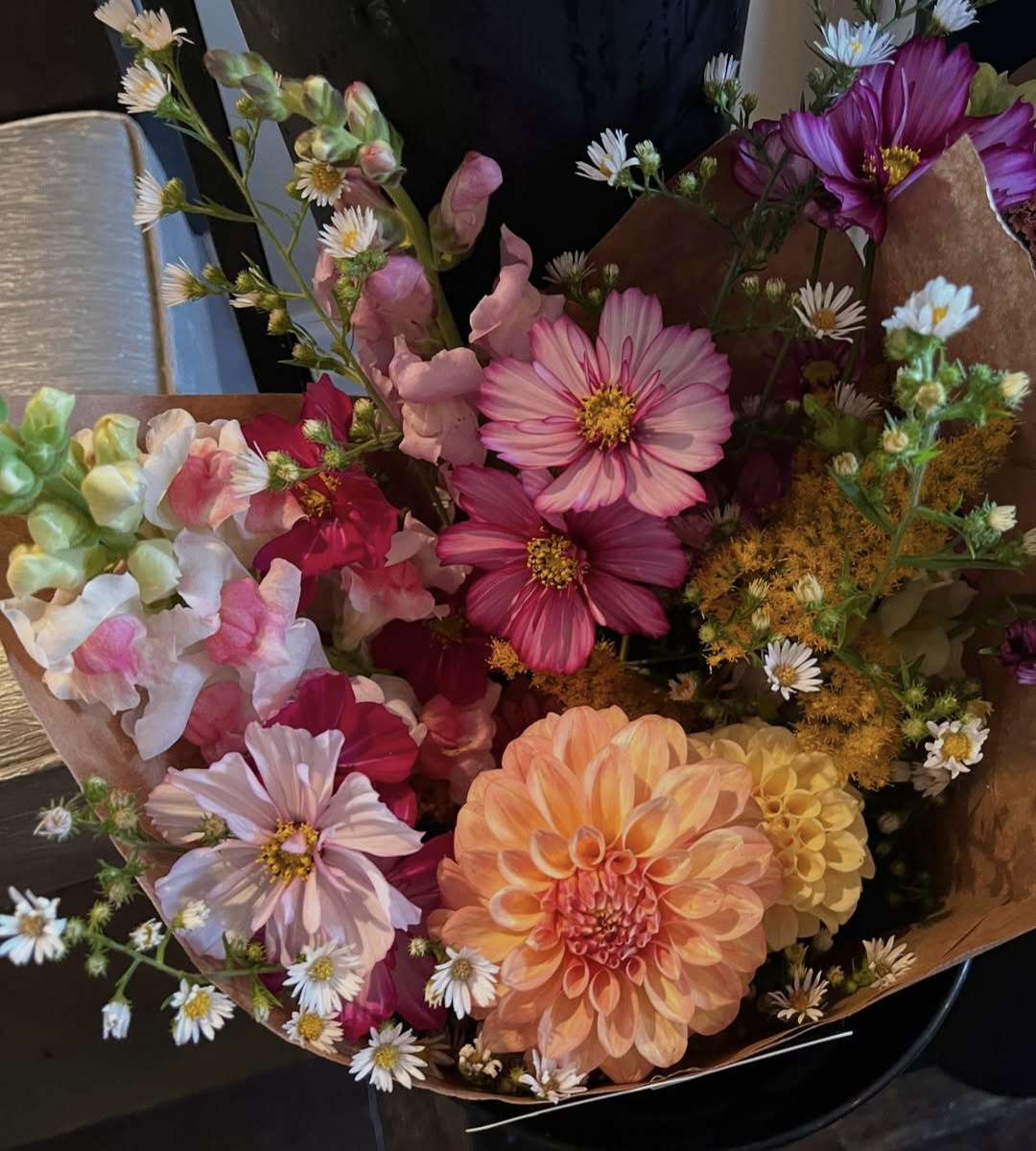 From Bouquet to Still Life: Bud Vase Arrangement & Gouache Painting with Holly Fusco & Corinn Marriot