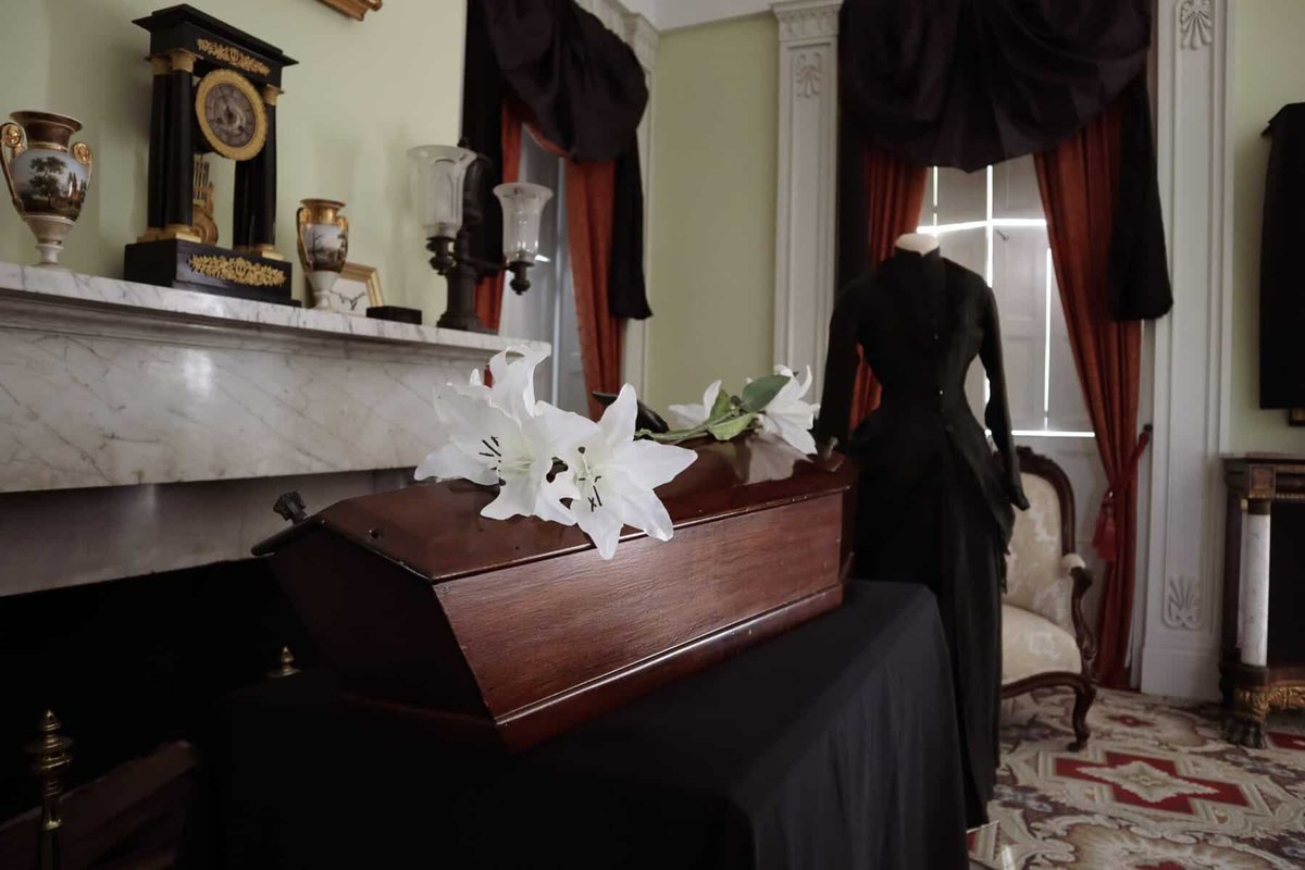 Mourning Otis: A Special Tour of Rose Hill Mansion